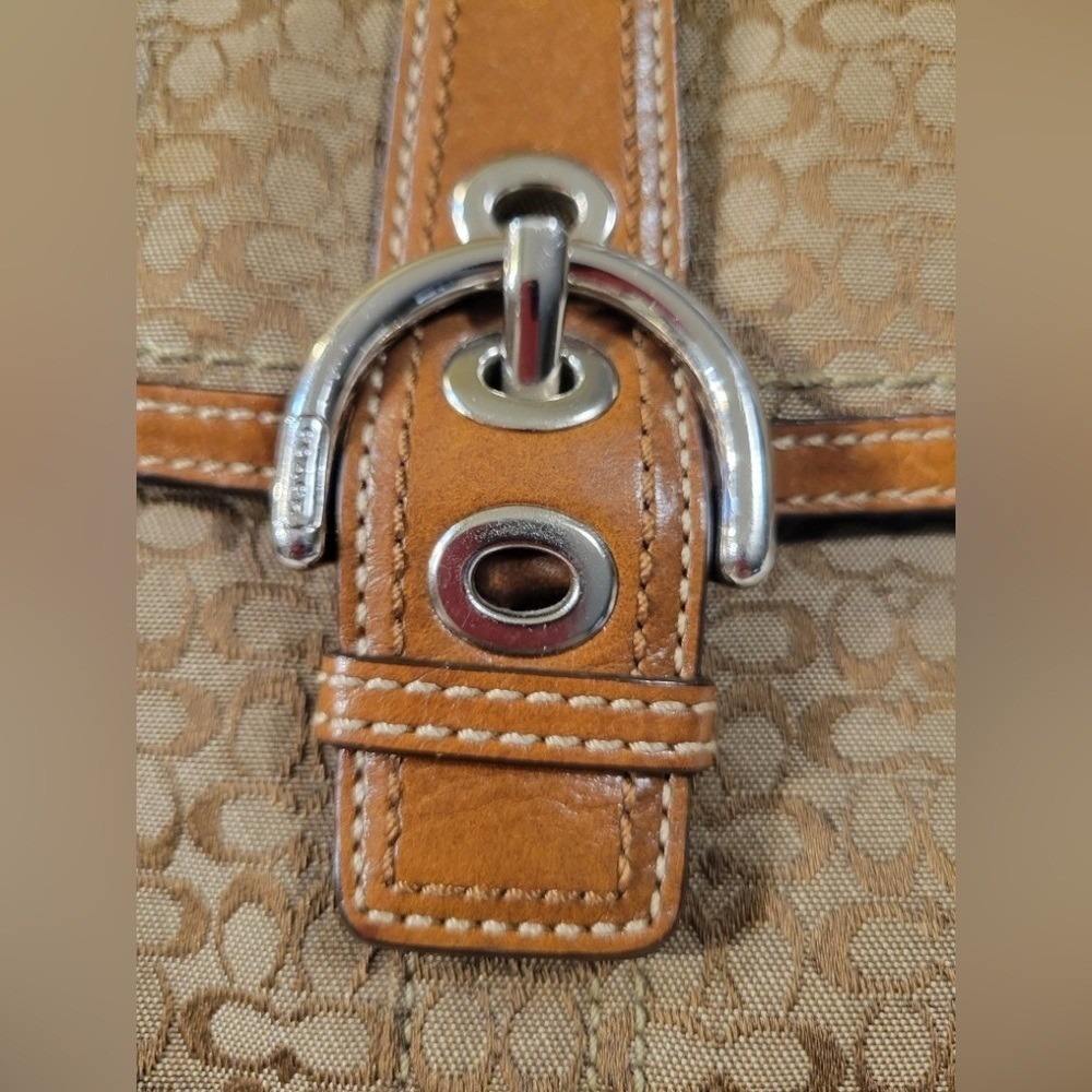 VTG Y2K Coach 44718 Brown Mini C Signature Soho Buckle Swingpack Crossbody Purse - Picture 15 of 16